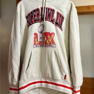 NFL Women's Cream Crewneck Super Bowl LIV Graphic Sweater with Red Accents